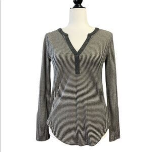 Anthropologie Akemi + Kin Aluna Lurex Metallic Gold Stripes Henley Long Sleeve